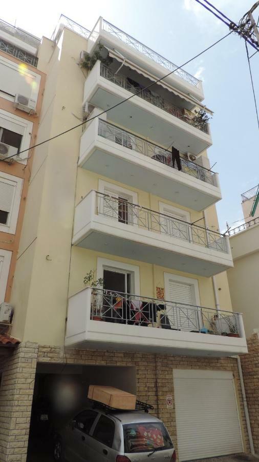 Penthouse Deluxe Apartment At Pireus Exteriör bild